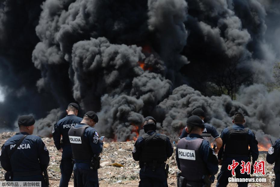 科;技;投资赋能高质量发展，公募基金深耕产业趋势与价值发现