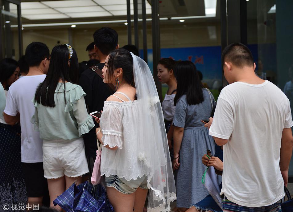 上?海电气恒羲光伏签约塞拉利昂光伏项目