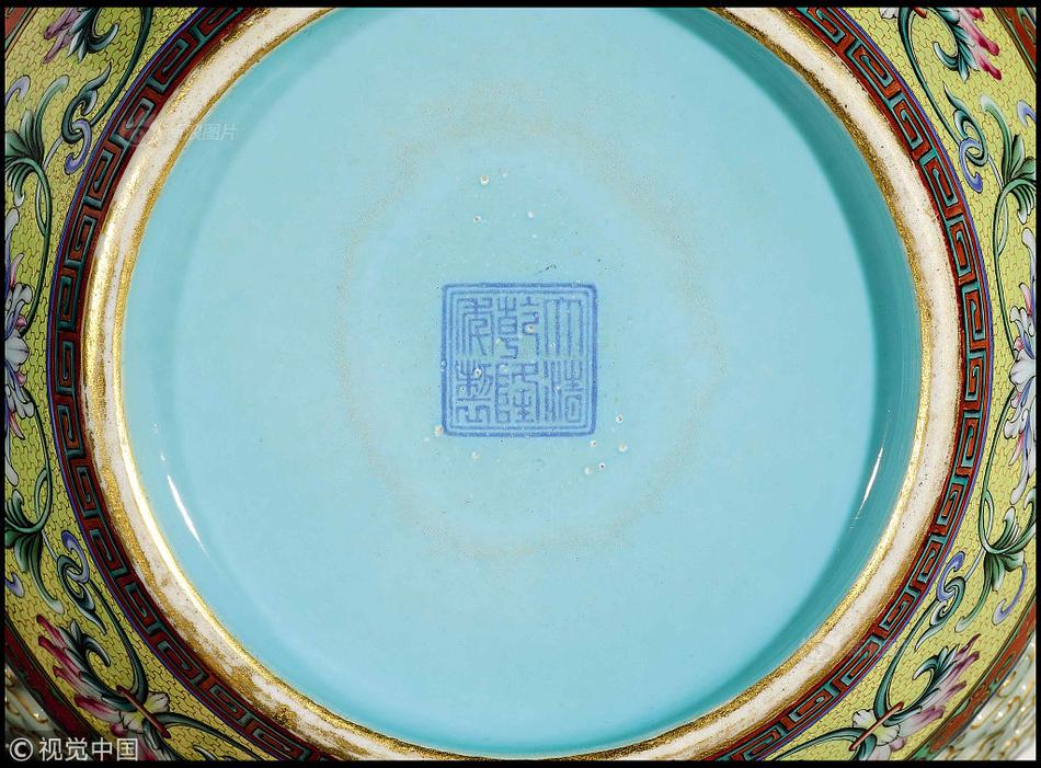 1.,5万亿日元利润蒸发！美国关税“压垮”日本七大车企