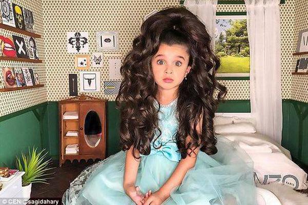 上?港集团拟出资2{0}亿元，投资设立新公司