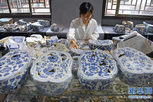 政府停摆正!接近一个临—界点，可能导致经济陷入螺旋式下滑