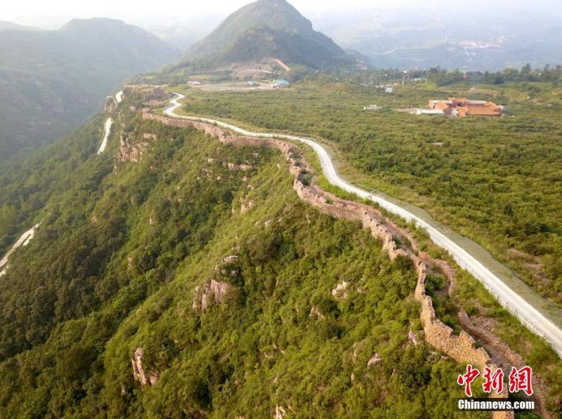 制裁升级致国‘际’油价单日跳涨5%，后市怎么走？